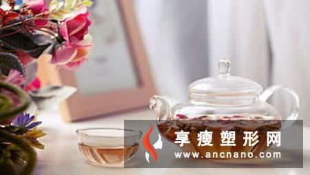 饭后喝黑纤体茶助减肥效果加乘2利用普洱茶及炒黑豆制成的茶